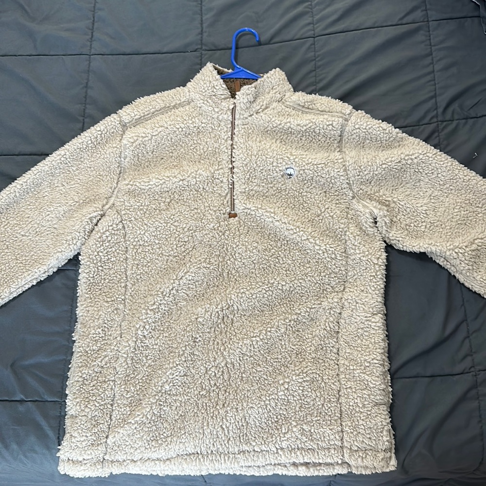 Medium Sherpa, southern shirt